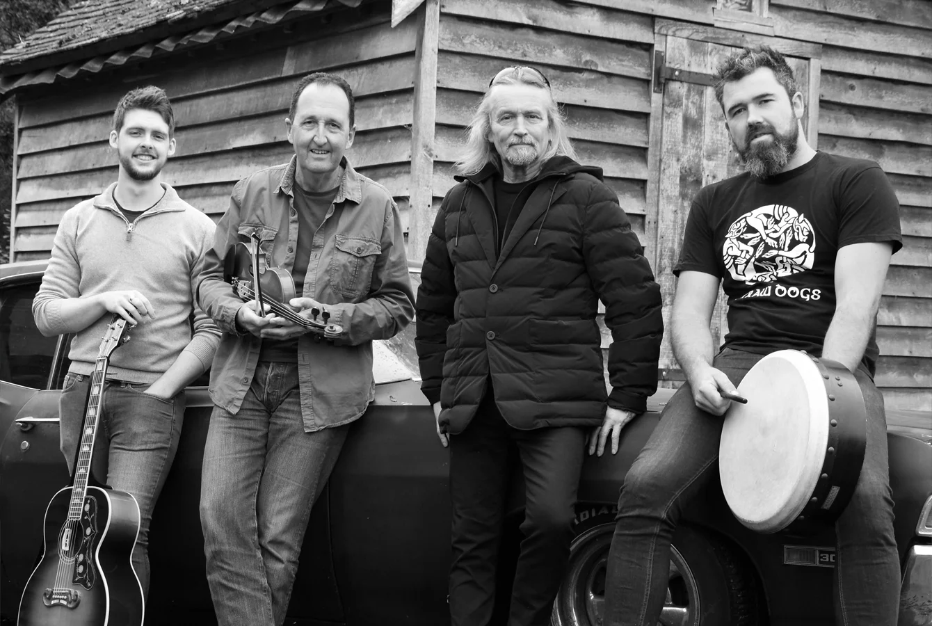 Strawdogs Party Band at The BEAT in Bodmin