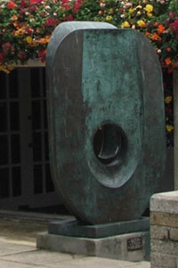 Sculpture on Street-an-Pol
