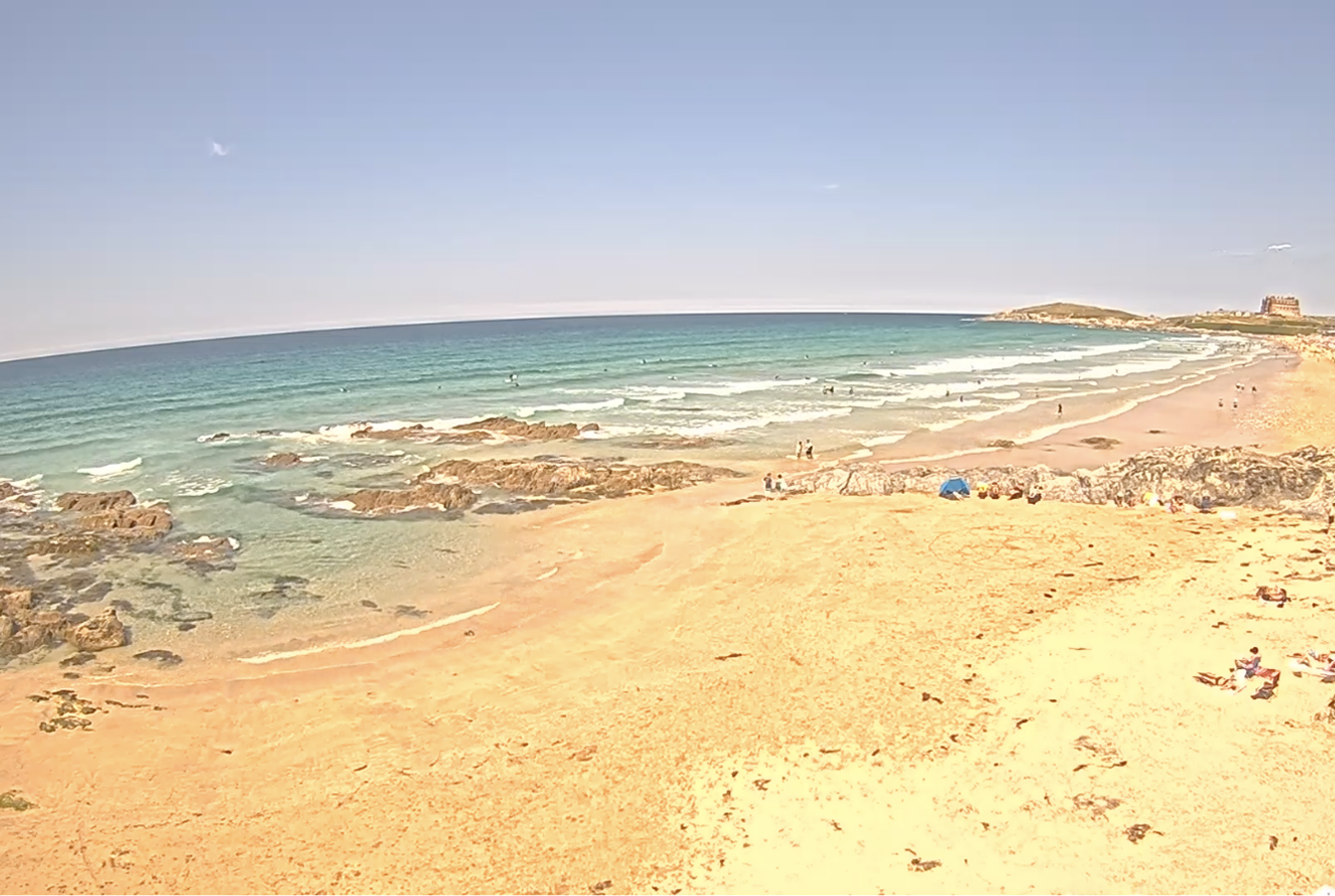 Fistral Beach webcam provided by Aspects Holidays